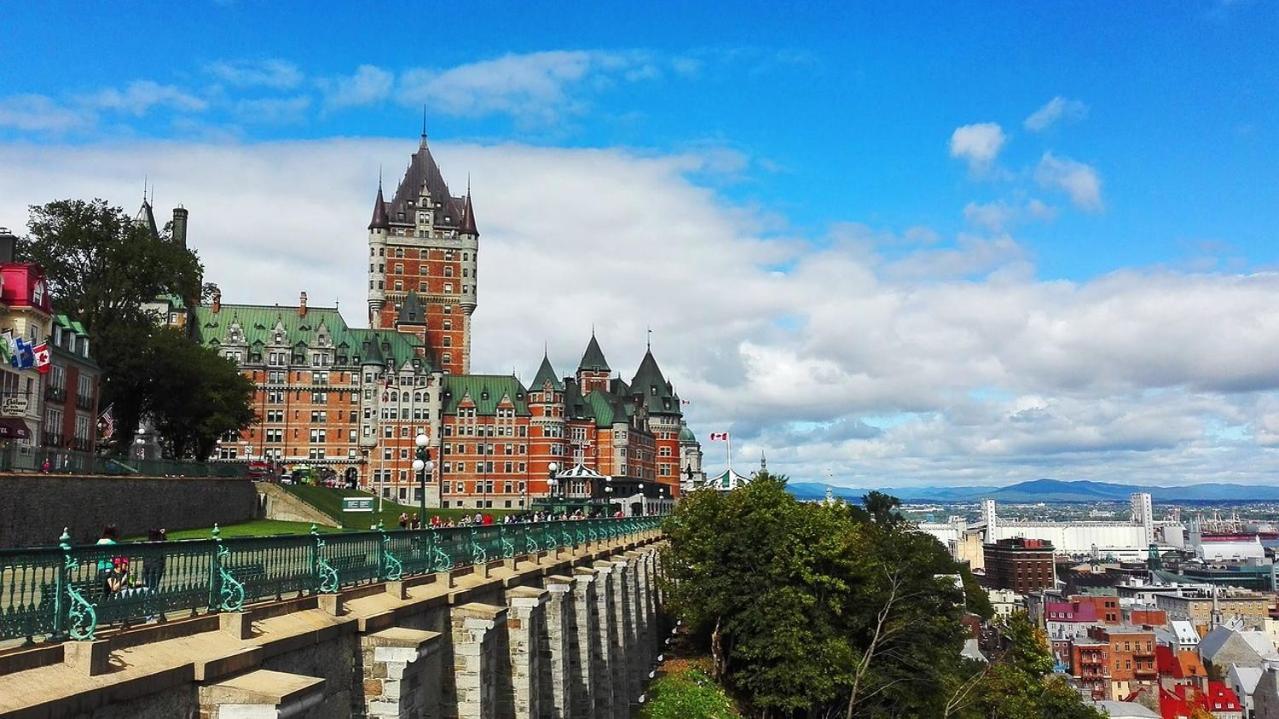 Quebec Grand Appartement by Hébergements DCL Exterior foto